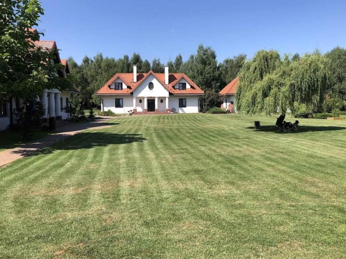 Dom Nasutow Villa Niemce Exterior foto